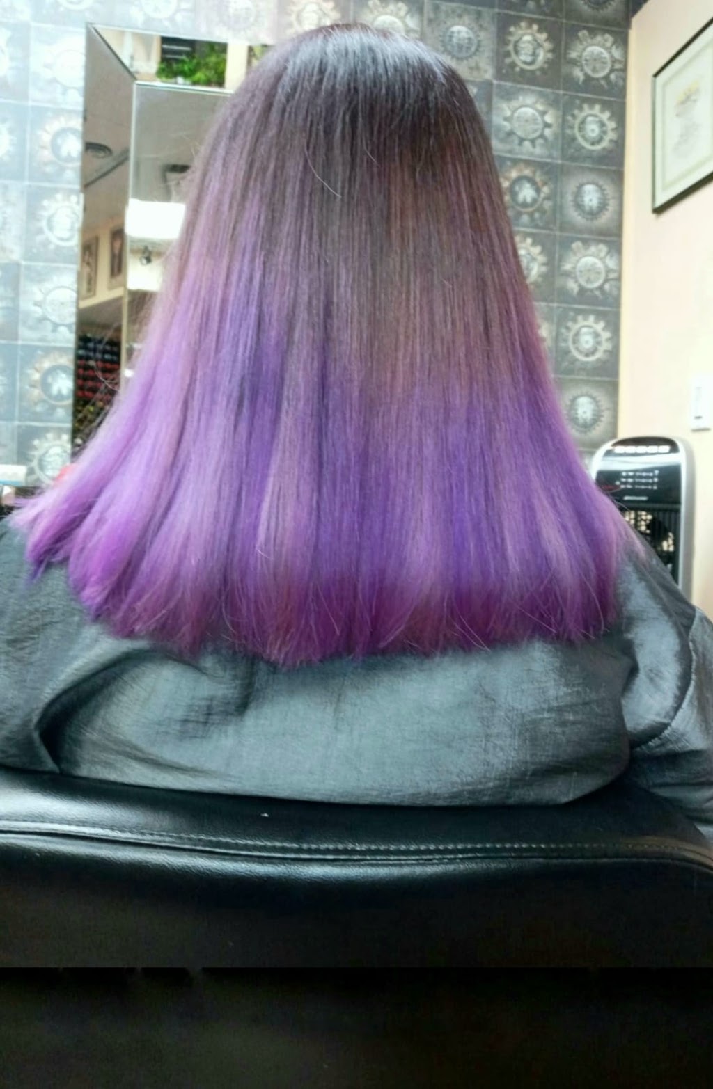 The Color Hair Salon | 1033 Bay St #10, Toronto, ON M5S 3A5, Canada | Phone: (416) 962-0620