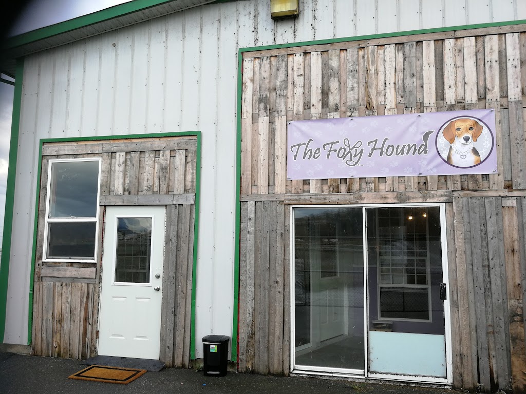 The Foxy Hound | 7640 Lickman Rd, Chilliwack, BC V2R 4A7, Canada | Phone: (604) 799-6397