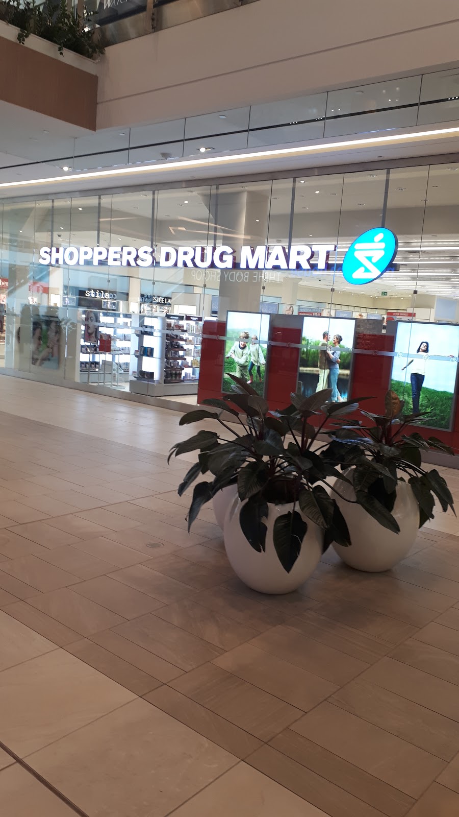 Shoppers Drug Mart | 240 Leighland Ave #167, Oakville, ON L6H 3H6, Canada | Phone: (905) 842-3730