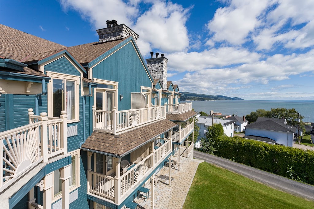 La Remontée Appartements Hôtel | 95 Côte Bellevue, La Malbaie, QC G5A 3A7, Canada | Phone: (877) 665-3757