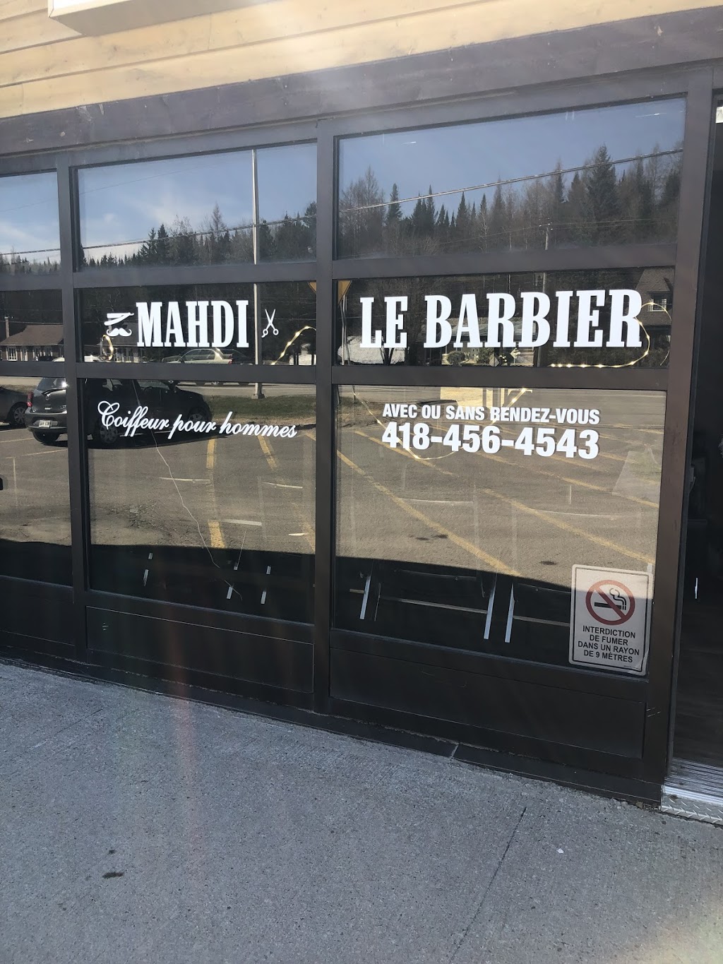 Mahdi le barbier | 795 Boulevard du Lac, Québec, QC G2M 0E3, Canada | Phone: (418) 456-4543