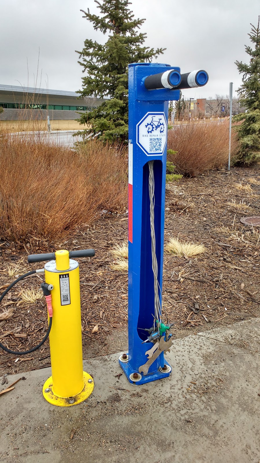 West Entrance Bike Racks | West Lethbridge, Lethbridge, AB T1K 6T5, Canada | Phone: (403) 329-2549