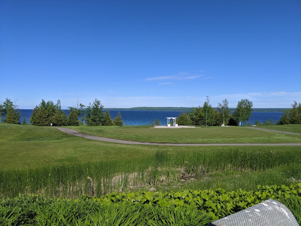 Cobble Beach Golf Links | 221 McLeese Dr, Kemble, ON N0H 1S0, Canada | Phone: (888) 278-8112