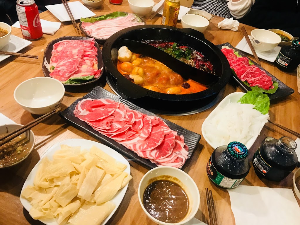 Mr. Hotpot | 2510 Estevan Ave, Victoria, BC V8R 5Z2, Canada | Phone: (778) 265-8882