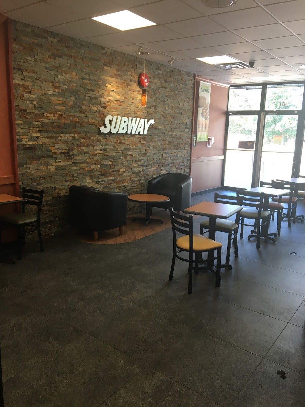 Subway | 911 Jane St, York, ON M6N 4C6, Canada | Phone: (416) 763-1414