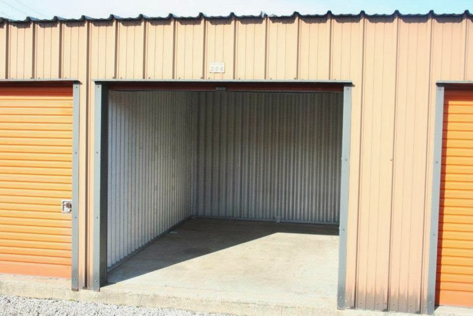 Campbell Street Mini Storage | 489 Campbell St, Sarnia, ON N7T 2J1, Canada | Phone: (519) 337-8448