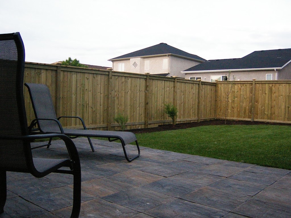 204 Fences.ca | 7349 Wilkes Ave, Headingley, MB R4H 1B8, Canada | Phone: (204) 808-9872