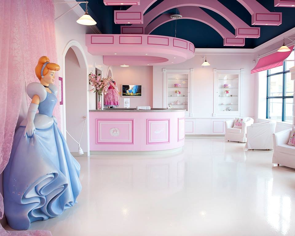 Princess Parties Mississauga by Fantasy Fables | 1438 Royal Rose Ct, Mississauga, ON L5V 1H4, Canada | Phone: (416) 760-7655