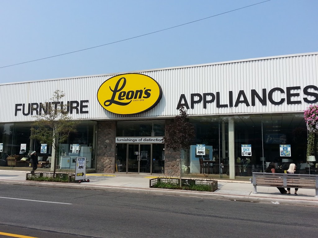 Leons Furniture | 2872 Danforth Ave, Toronto, ON M4C 1M1, Canada | Phone: (416) 699-7143