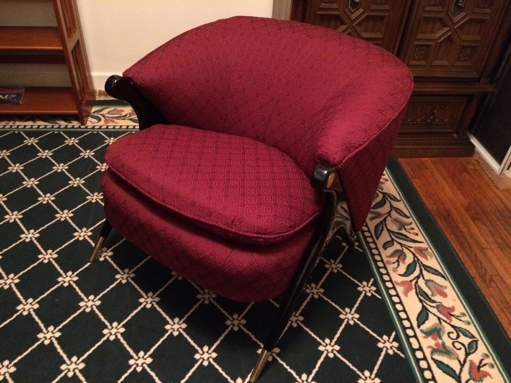 Reupholster Queen | 130 Colby St, Cheektowaga, NY 14206, USA | Phone: (716) 989-7045