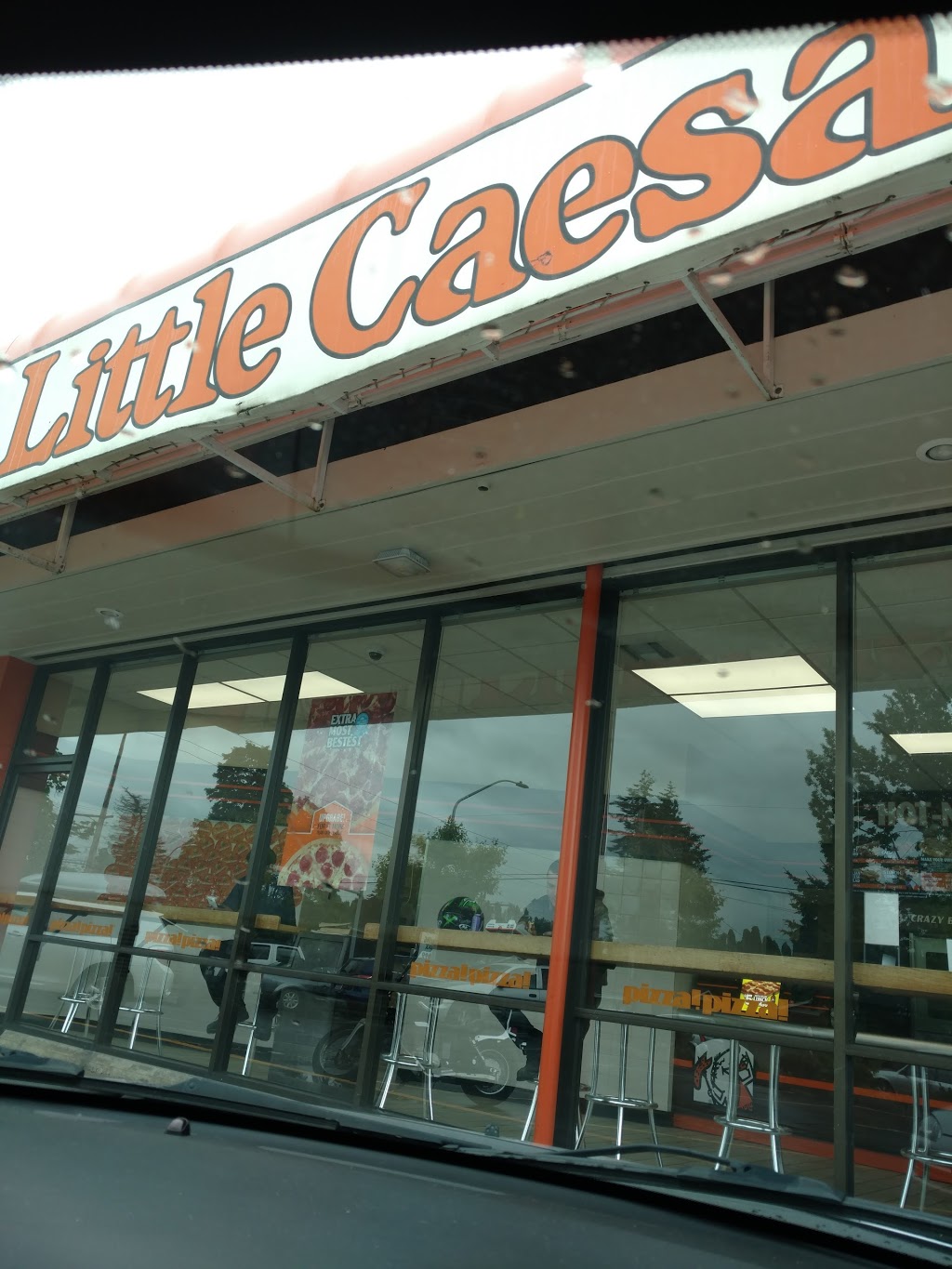 Little Caesars Pizza | 2430 Yew St, Bellingham, WA 98229, USA | Phone: (360) 676-6646