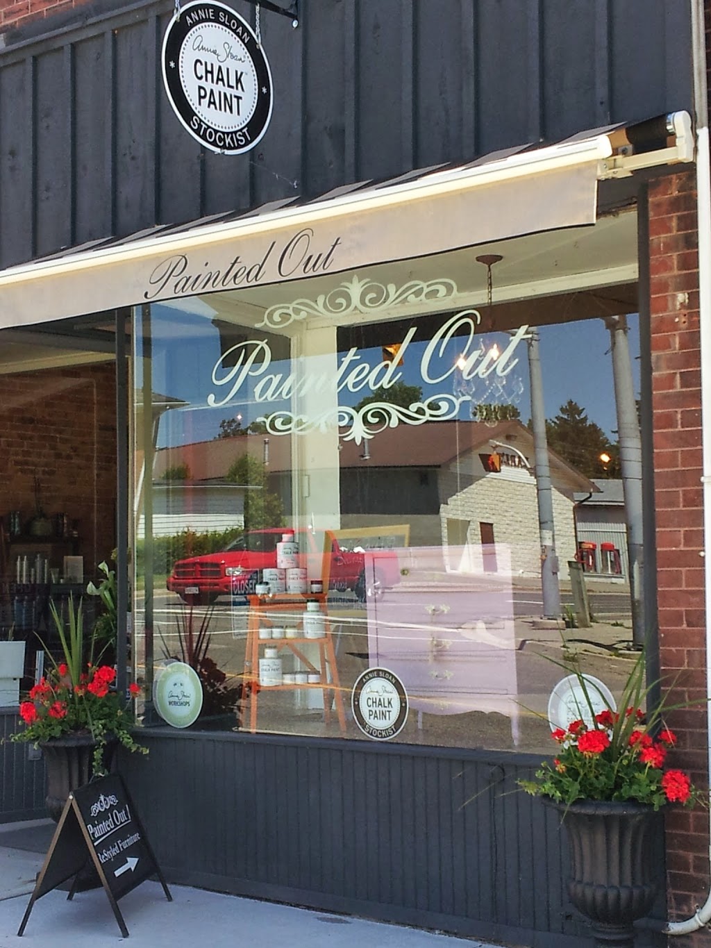 Painted Out Inc | 4 Main St S, Saint George, ON N0E 1N0, Canada | Phone: (519) 414-4444