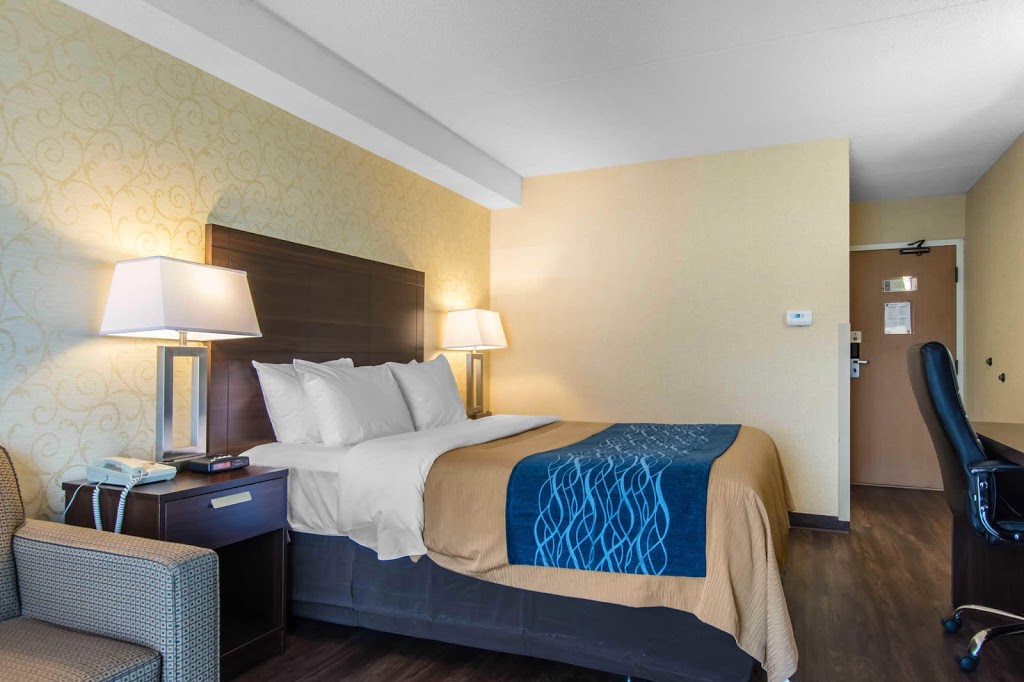 Comfort Inn | 6255 Rue Corbeil, Trois-Rivières, QC G8Z 4P9, Canada | Phone: (819) 371-3566