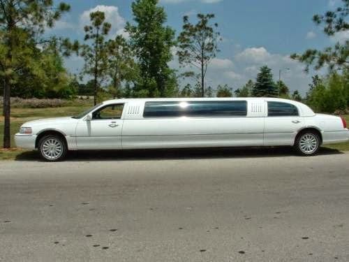 Good Day Limousines | 4975 Southampton Dr #182, Mississauga, ON L5M 8C9, Canada | Phone: (905) 789-8700