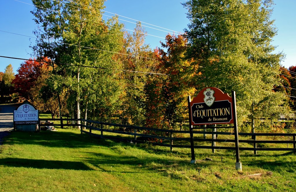 Centre Equestre De Bromont Inc | 100, ch de Laprairie, Bromont, QC J2L 2N6, Canada | Phone: (450) 534-3255