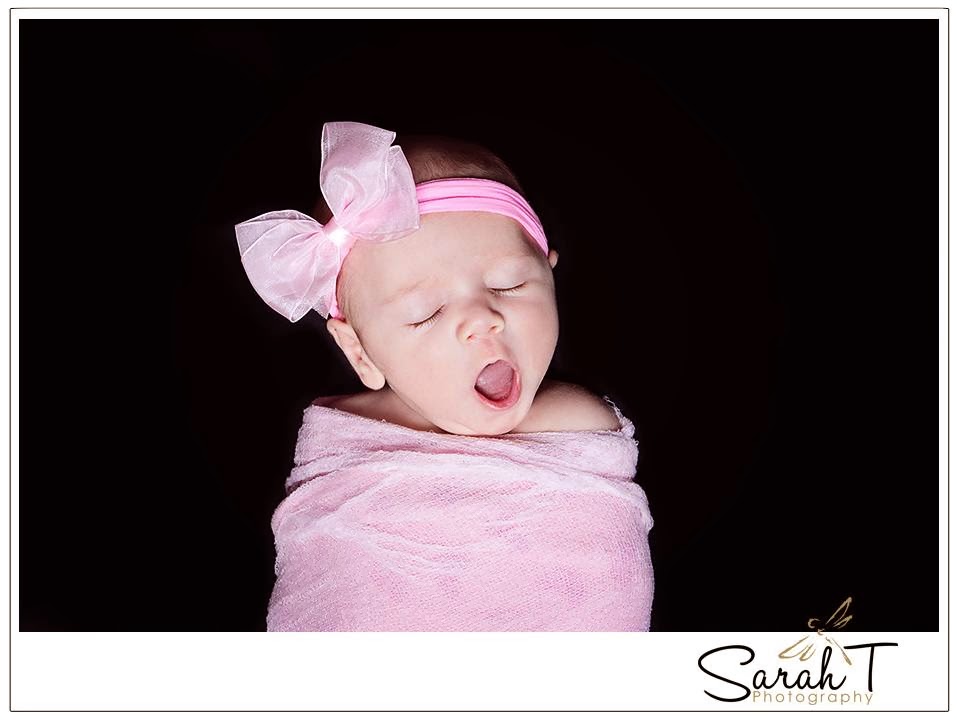 Sarah T Photography | 2153 Caroline St, Burlington, ON L7R 1L7, Canada | Phone: (905) 220-4737