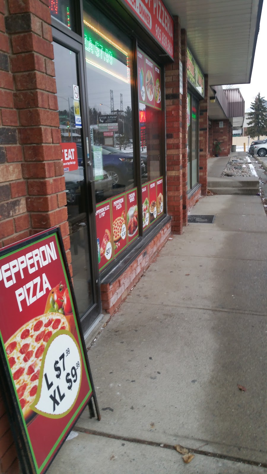 The House of Pizzeria | 2062 Liverpool Rd, Pickering, ON L1X 1E2, Canada | Phone: (905) 839-3636