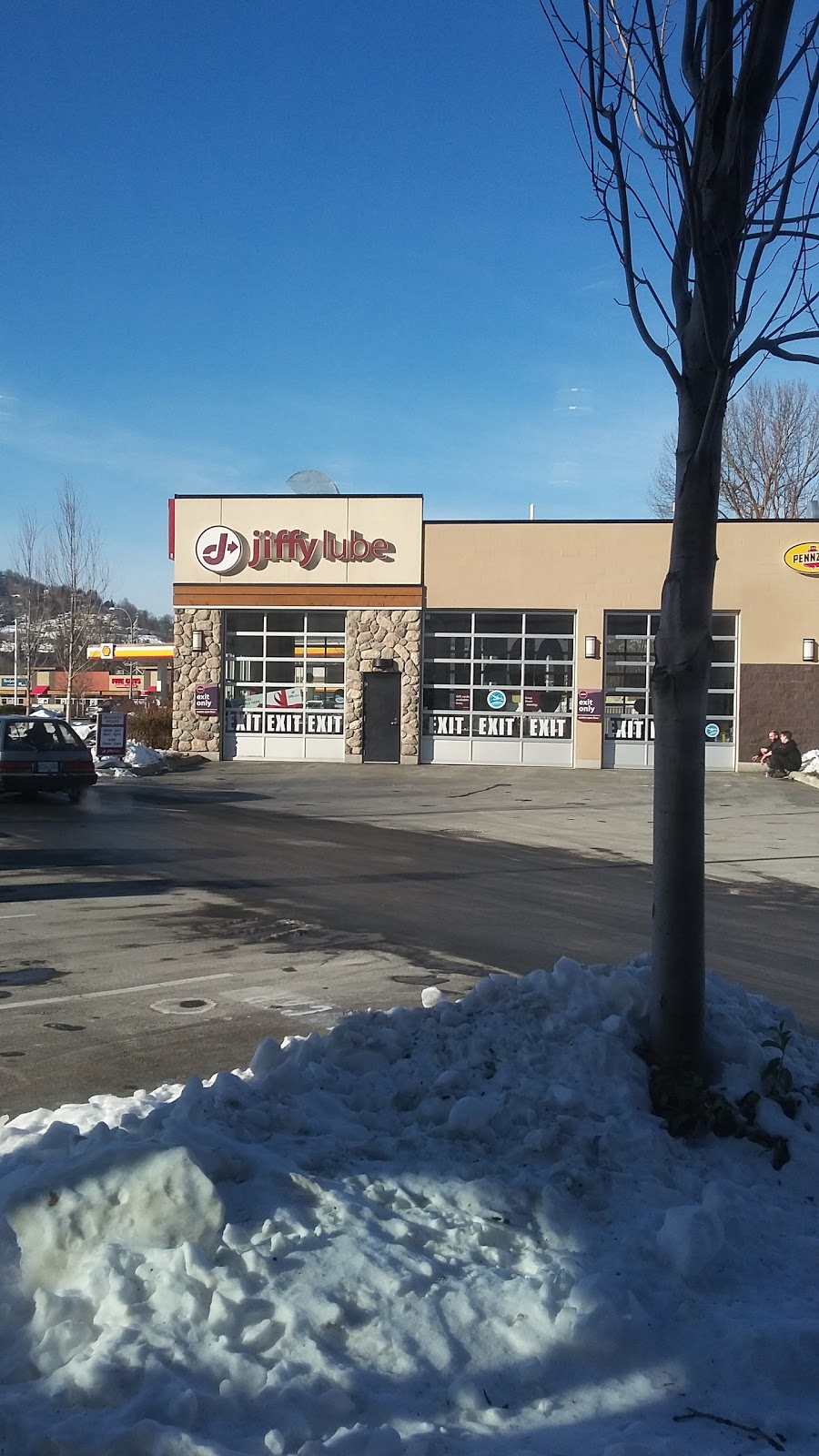 Jiffy Lube | 8236 Eagle Landing Pkwy #400, Chilliwack, BC V2R 0R5, Canada | Phone: (604) 792-9110