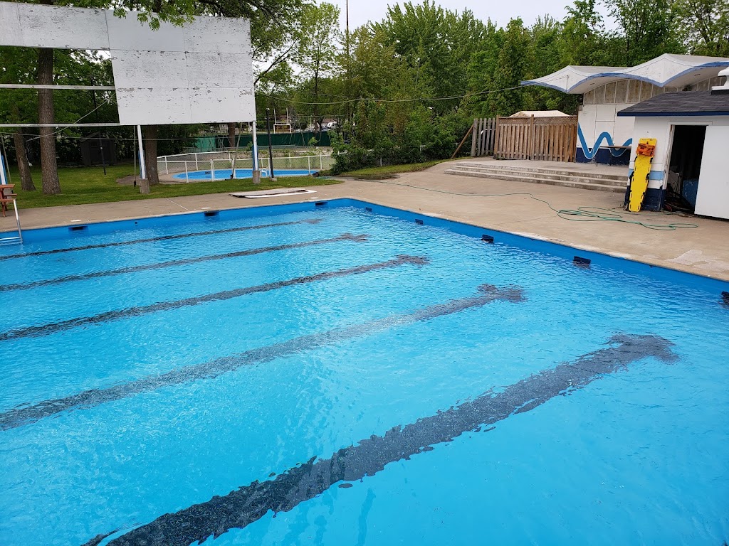 Westpark swimming pool | 100 Rue Wilson, Dollard-des-Ormeaux, QC H9A 1W5, Canada | Phone: (514) 685-2620