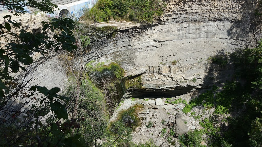 Buttermilk Falls | Mountain Brow Blvd, Hamilton, ON L8K 5C7, Canada | Phone: (289) 809-2463