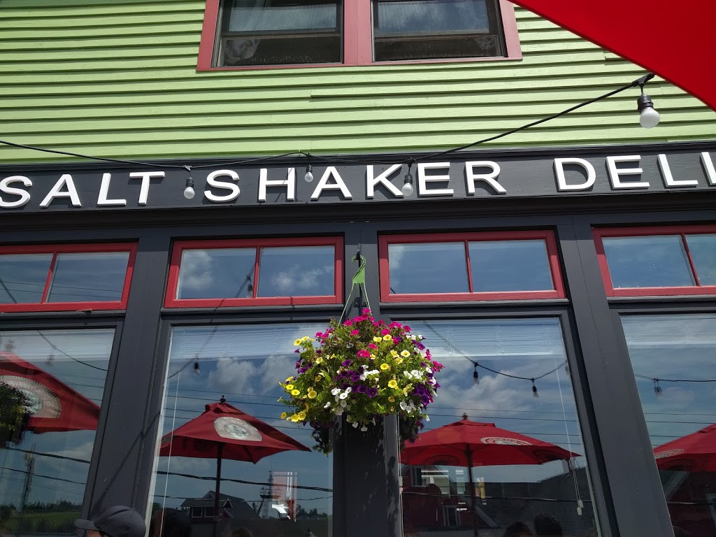 Salt Shaker Deli & Inn | 124 Montague St, Lunenburg, NS B0J 2C0, Canada | Phone: (902) 640-3434