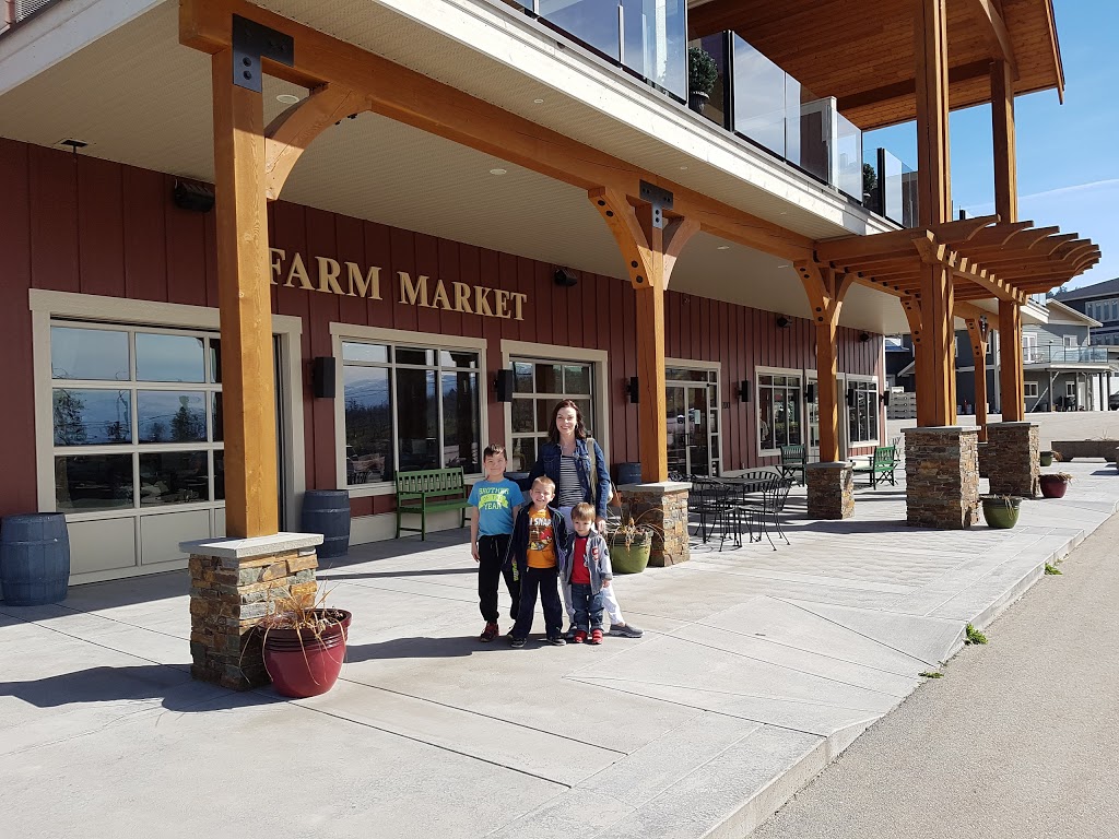 Hillcrest Farm Market | 700 BC-33, Kelowna, BC V1X 7W4, Canada | Phone: (250) 765-8000