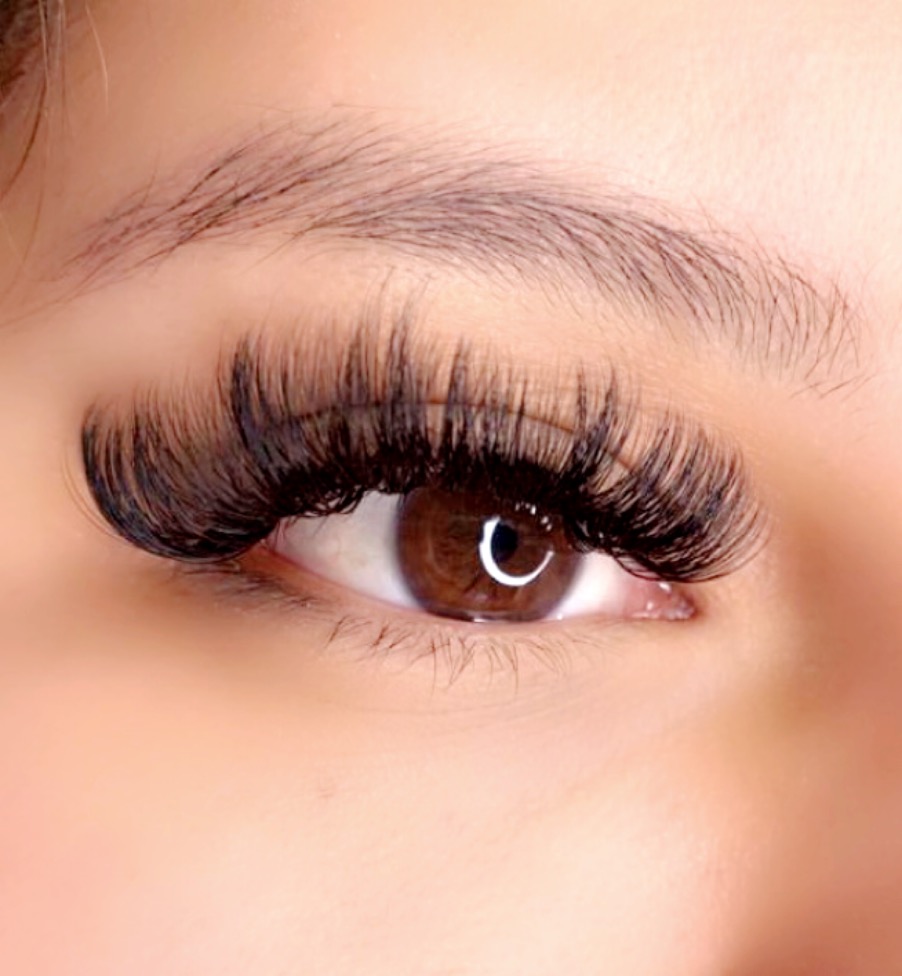 ShimmerLashes | 750 Lawrence St, Cambridge, ON N3H 0A9, Canada | Phone: (437) 771-7140