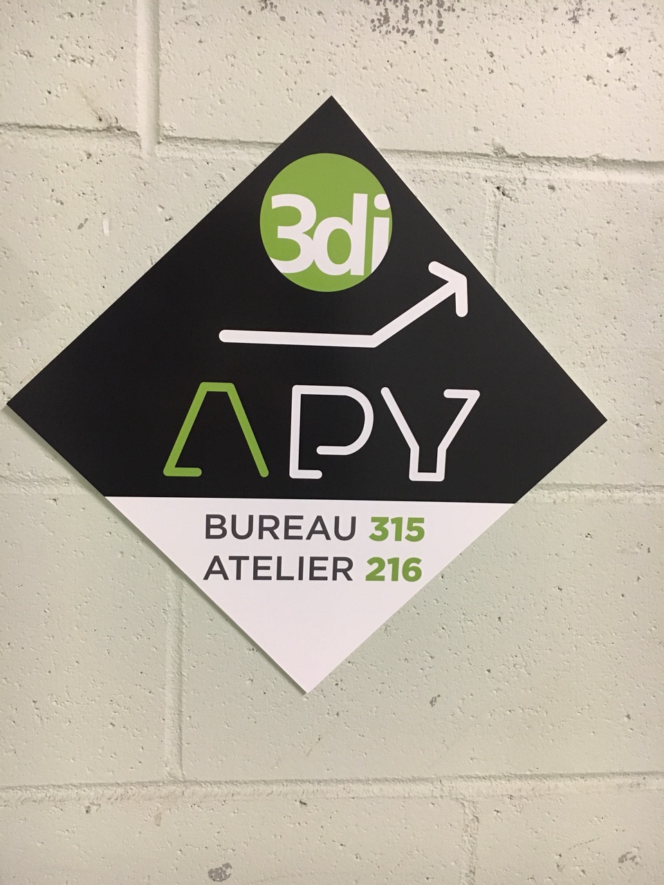 APY Montreal | 5000 Rue DIberville #216, Montréal, QC H2H 2S6, Canada | Phone: (514) 284-3004