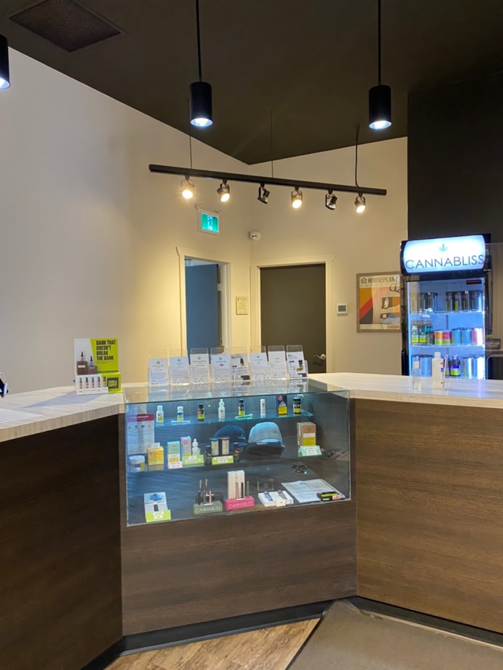 Cannabliss - Blackfalds | 37 Cottonwood Dr #1, Blackfalds, AB T0M 0J0, Canada | Phone: (403) 600-7770