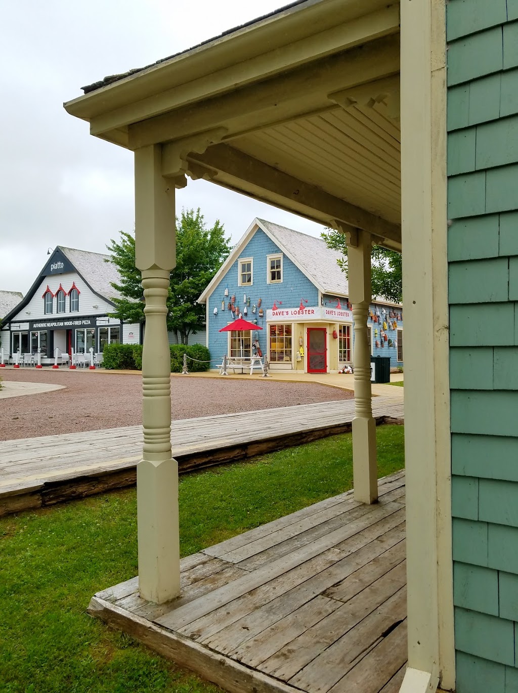 Daves Lobster Cavendish | Avonlea Village, 8779 PE-6, Cavendish, PE C0A 1N0, Canada | Phone: (902) 200-3700