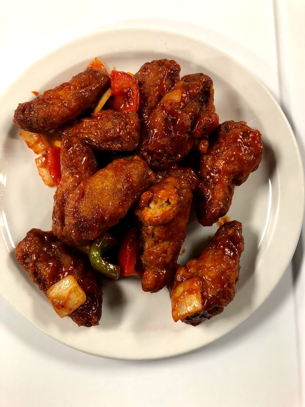 Green Island Chinese Restaurant and Bar (Thorold Stone Rd.) | 8278 Regional Rd 57, Niagara Falls, ON L2H 1A9, Canada | Phone: (905) 357-3666