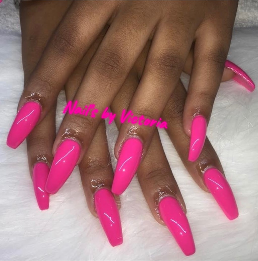 Nails by Victoria | 16 Exhibition Cres, Brampton, ON L7A 4B9, Canada | Phone: (647) 410-5142