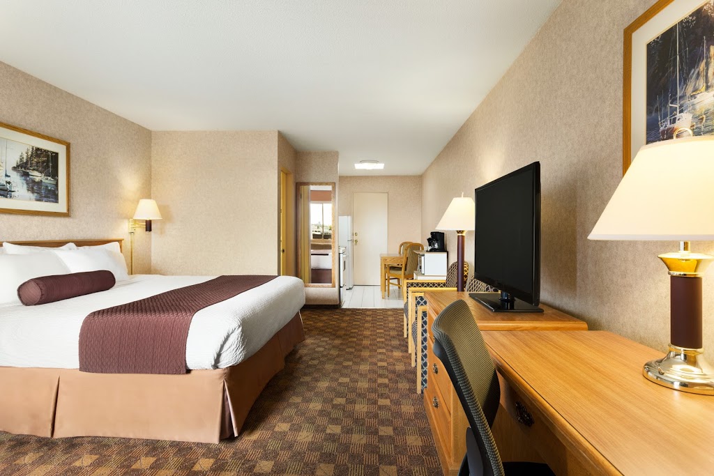 Days Inn by Wyndham Victoria Uptown | 229 Gorge Rd E, Victoria, BC V9A 1L1, Canada | Phone: (250) 388-6611