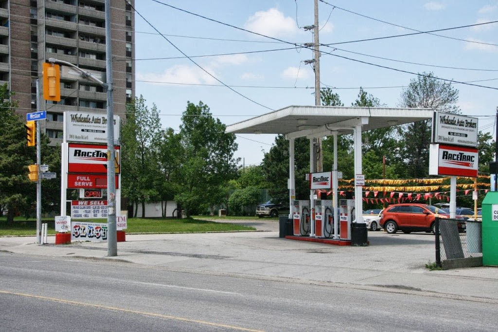 Race Trac Gas | 1745 Weston Rd, York, ON M9N 1V5, Canada | Phone: (416) 244-7772