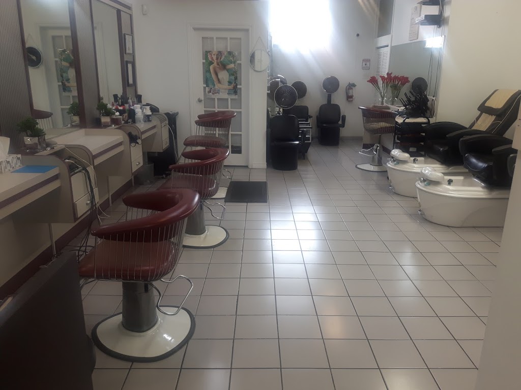 Hair First Class Unisex Salon & Spa. IS OPEN | 2677 Kennedy Rd, Scarborough, ON M1B 3H8, Canada | Phone: (416) 281-1926