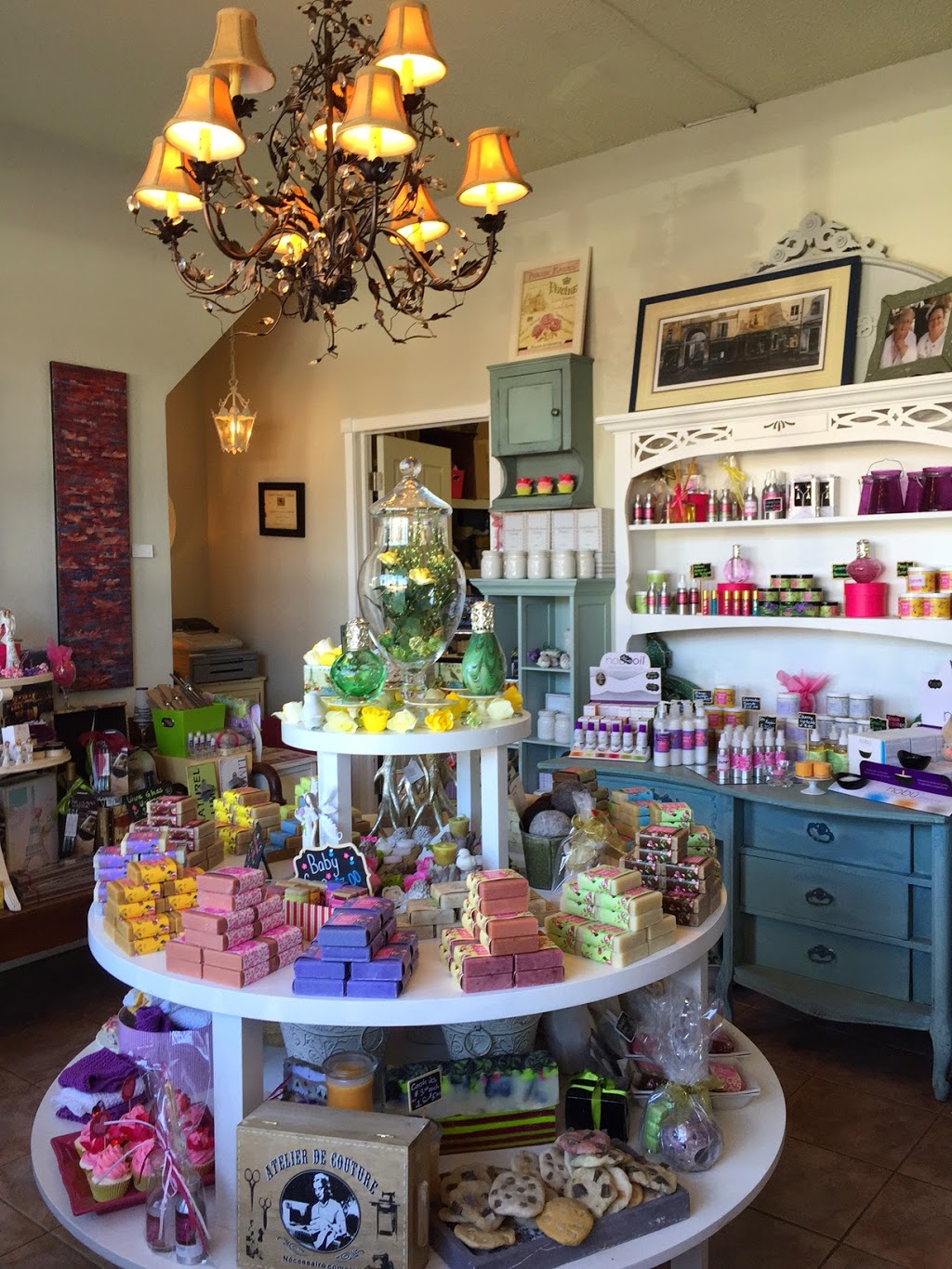 Sweet Pea Soap Company | 3091 Kingston Rd, Scarborough, ON M1M 1P1, Canada | Phone: (416) 819-1590