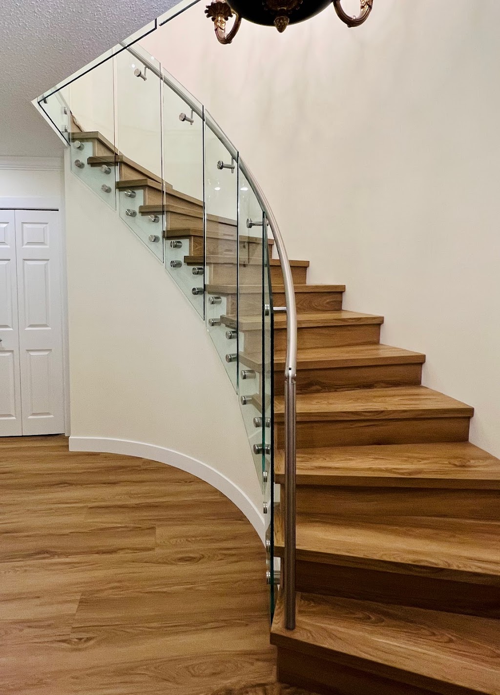 Shower glass and glass railing- Alpha Glass | 4066 Dundas St, Burnaby, BC V5C 1A7, Canada | Phone: (778) 952-1360