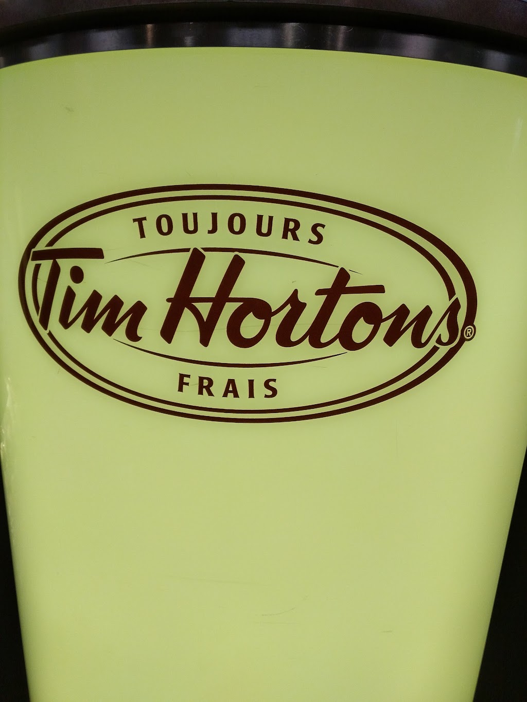 Tim Hortons | 1401 Bd Talbot, Chicoutimi, QC G7H 6E1, Canada | Phone: (418) 698-2798