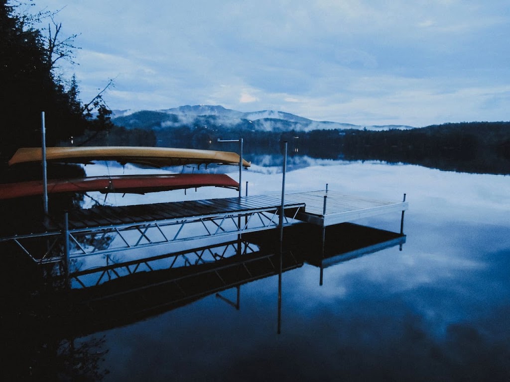 Les Chalets de la Vallée | 2355 Rue Labelle, Mont-Tremblant, QC J8E 2W5, Canada | Phone: (514) 659-1840