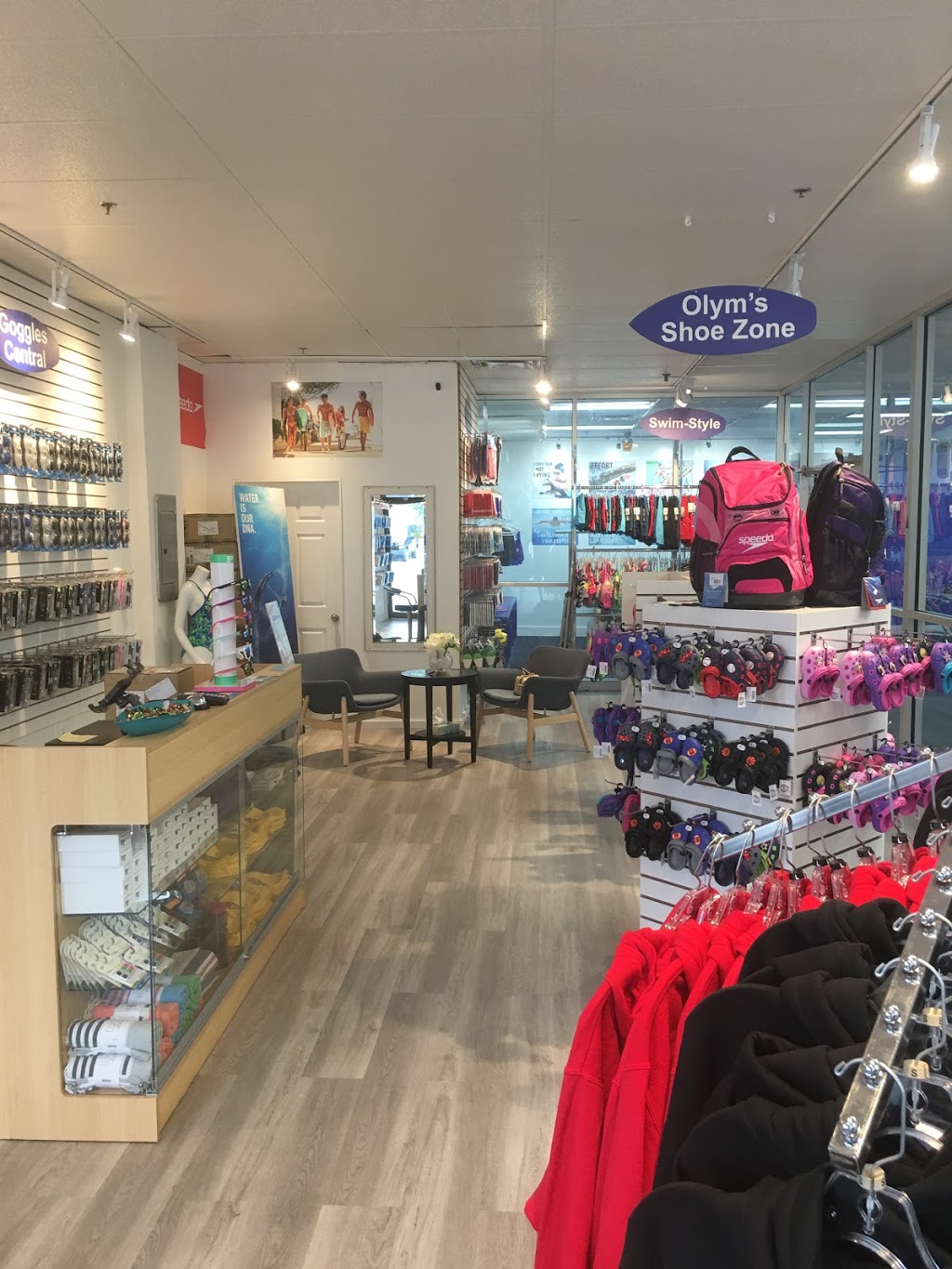 Olyms Swim Shop | 2539 Warden Ave, Scarborough, ON M1W 2H5, Canada | Phone: (416) 859-7946