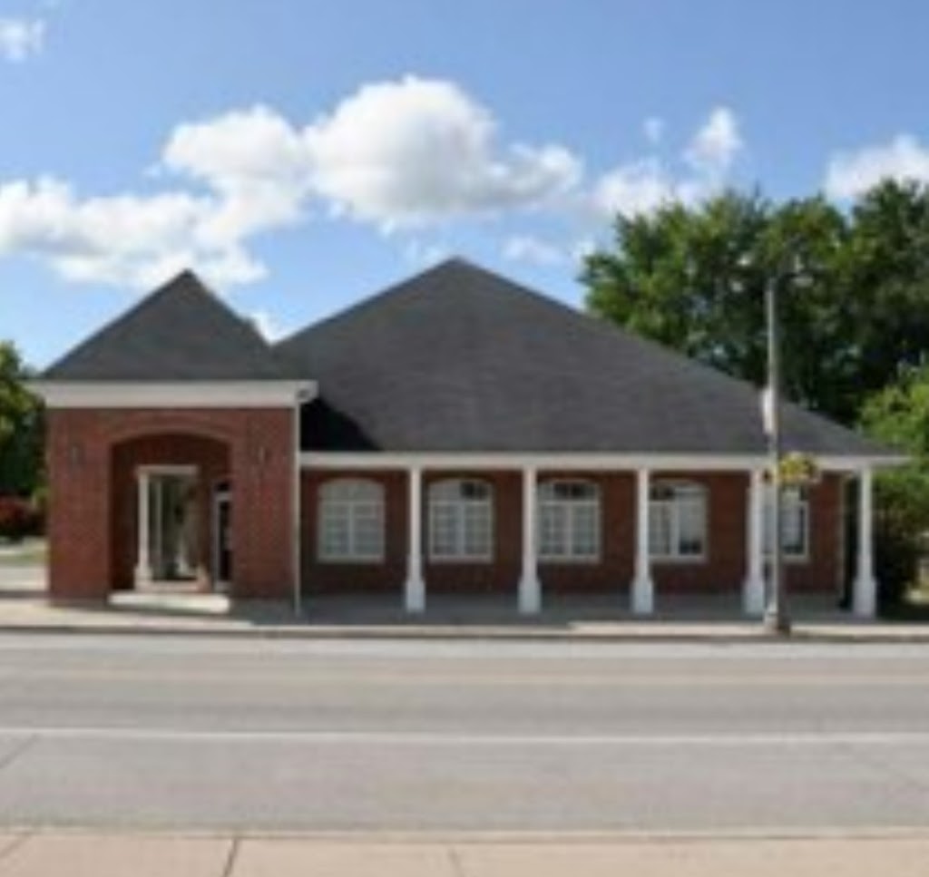 Canada Post | 139 Ailsa Craig Main St, Ailsa Craig, ON N0M 1A0, Canada