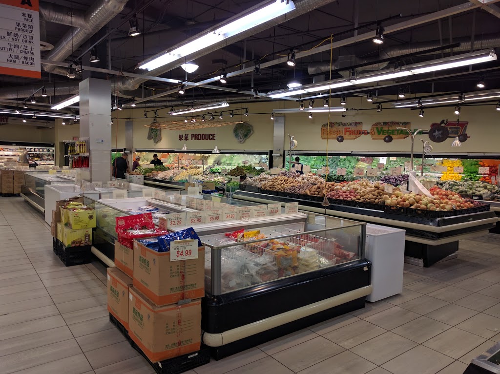 New Pacific Supermarket | 1163 Pinetree Way, Coquitlam, BC V3B 8A9, Canada | Phone: (604) 552-6108