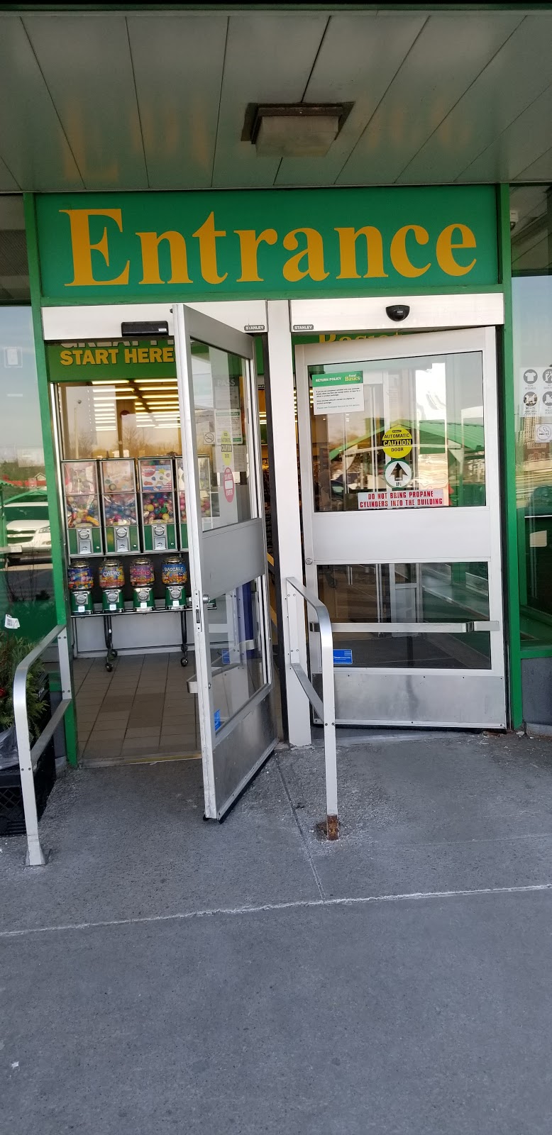 Food Basics | 5559 Dundas St W, Etobicoke, ON M9B 1B9, Canada | Phone: (416) 231-5475