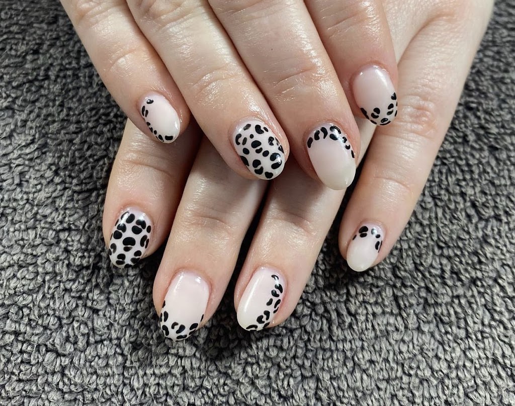 Kirbside Nails | 40157 Government Rd, Garibaldi Highlands, BC V0N 1T0, Canada | Phone: (604) 815-2145