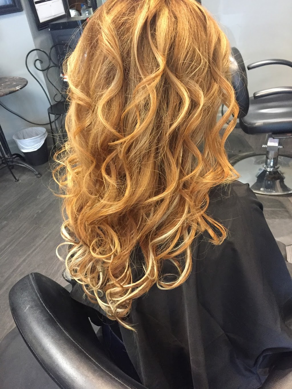 Bella Mia Hair Studio | 370 Main St N, Brampton, ON L6V 4A4, Canada | Phone: (905) 457-7364