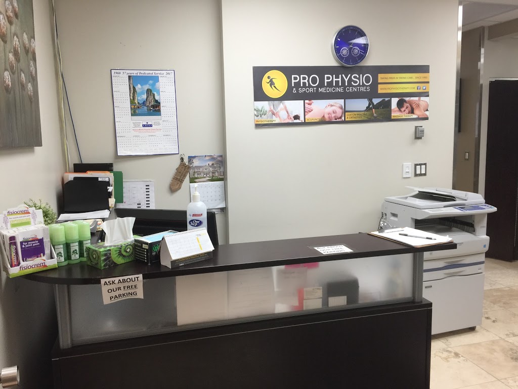 Pro Physio & Sport Medicine Centres Greenbank | 139 Greenbank Rd #104, Nepean, ON K2H 8R1, Canada | Phone: (613) 596-1221