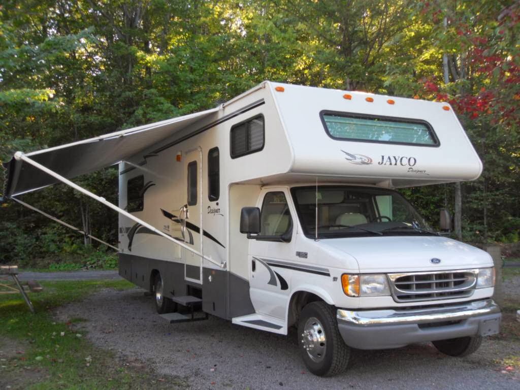 Location camping-car entre particulier | 765 Rue Antoine-Chaudillon, Montréal, QC H1A 5B1, Canada | Phone: (514) 400-8584