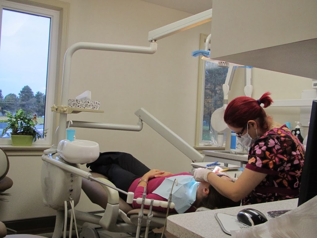 Eringate Dental Clinic | 450 Rathburn Rd, Etobicoke, ON M9C 3S6, Canada | Phone: (416) 695-9372