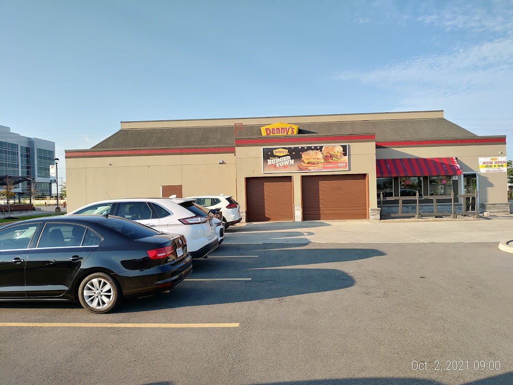 Dennys | 40 Courtneypark Dr E, Mississauga, ON L5T 2Y3, Canada | Phone: (905) 565-6161