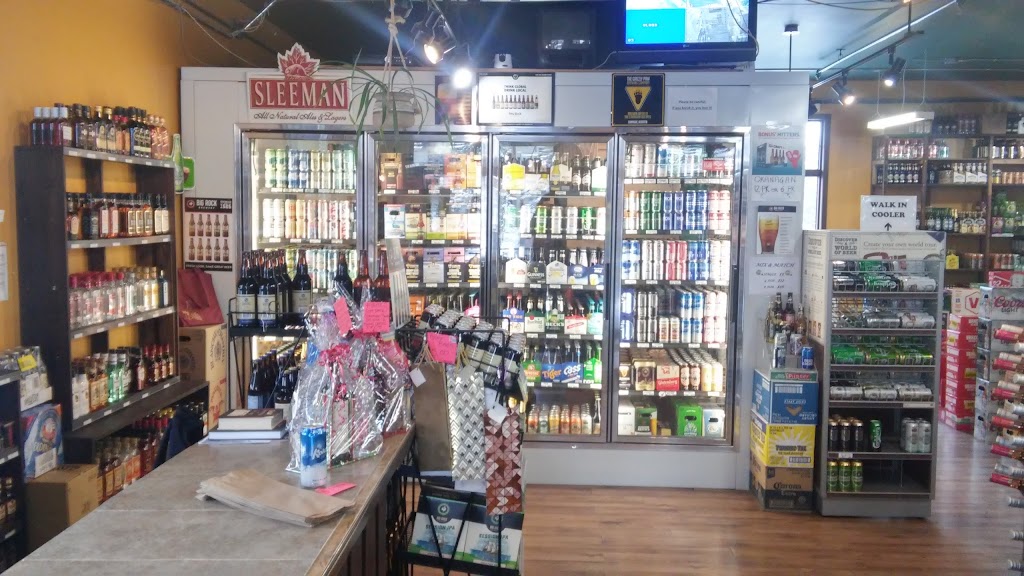 Cougars Liquor | 1005 Cougar Creek Dr #102, Canmore, AB T1W 1E1, Canada | Phone: (403) 678-2000